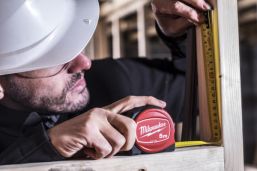 Ролетка MILWAUKEE Slimline 5m / 25mm